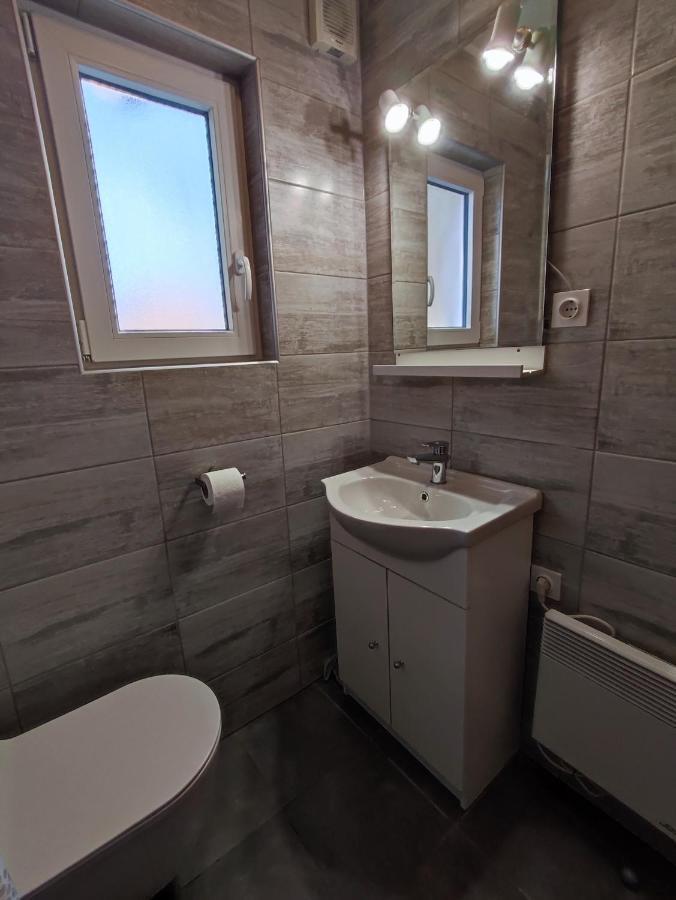 Zidanica-Vineyard Cottage Jakse 세미치 외부 사진
