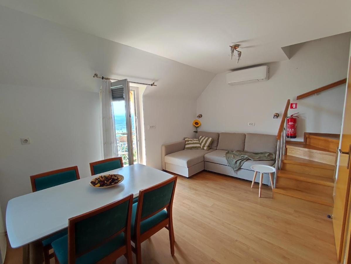 Zidanica-Vineyard Cottage Jakse 세미치 외부 사진